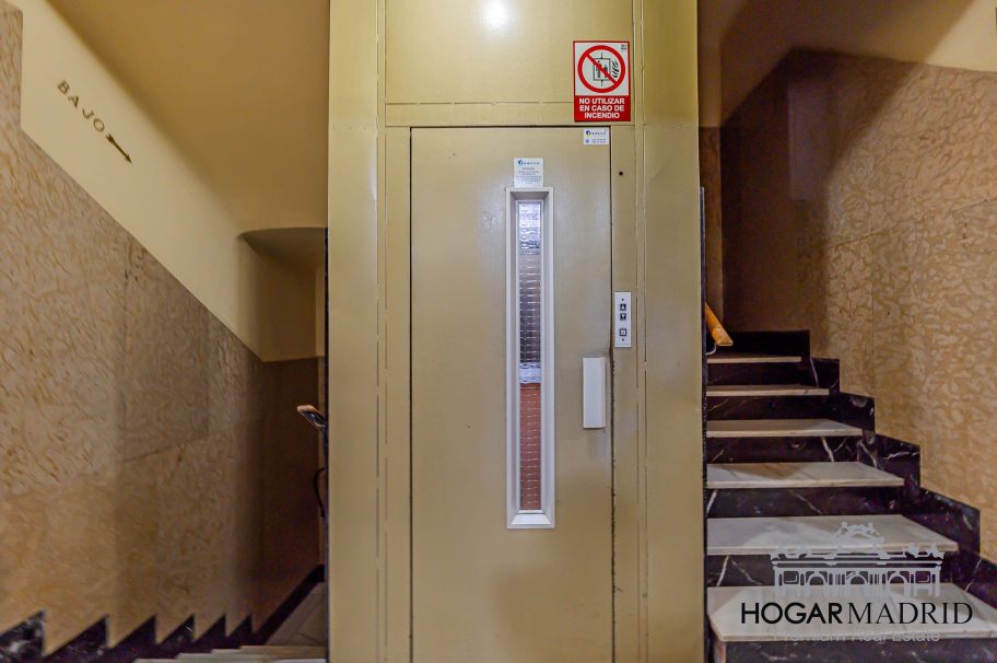 Luminoso, con garaje