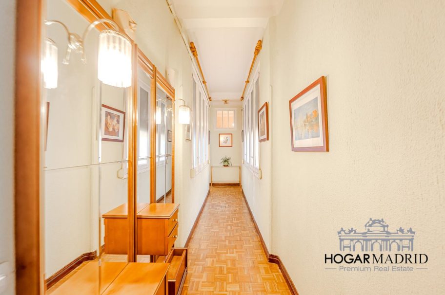 Fachada clásica, magníficas vistas