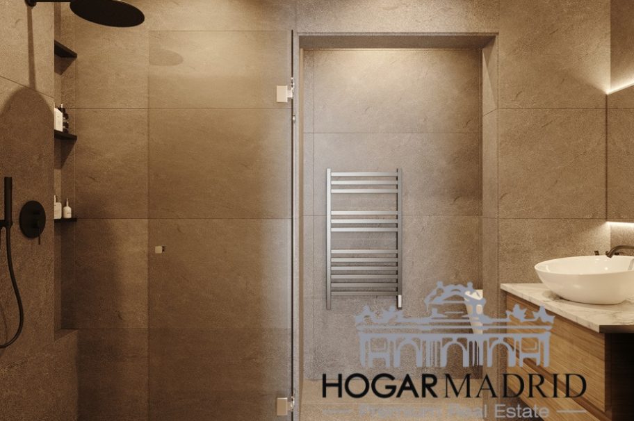 Apartamento de lujo a estrenar, con despacho