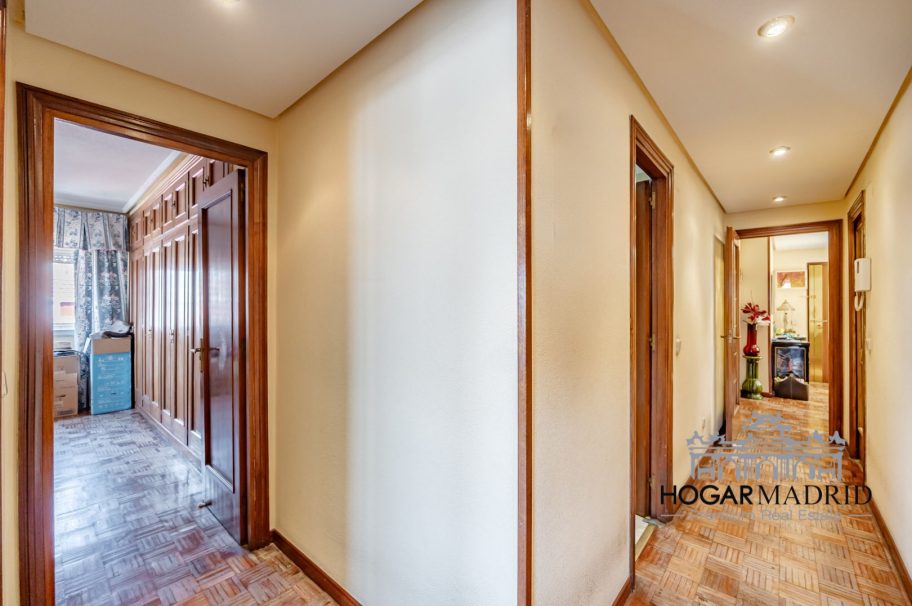 Alto, completamente exterior, excelentes vistas
