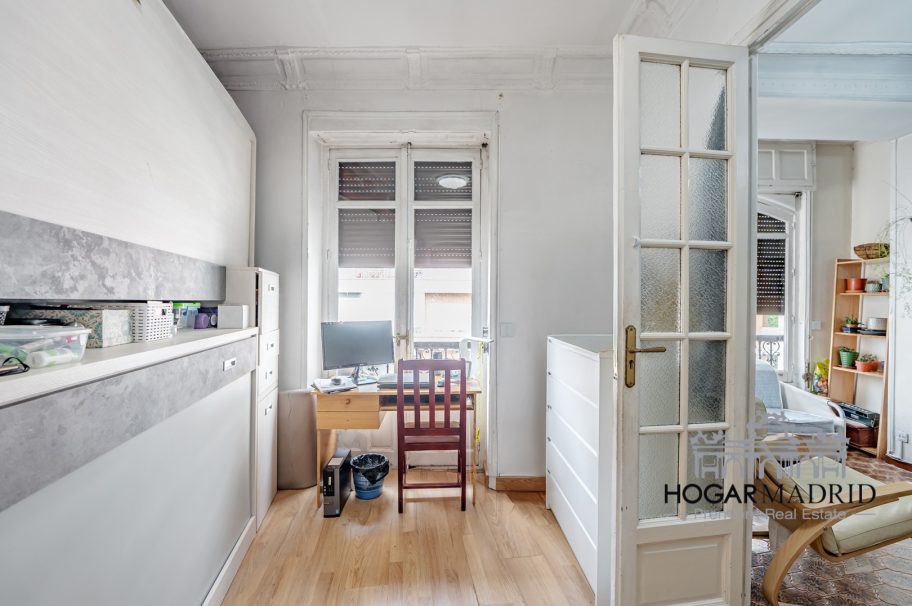 Edificio clásico, mirador