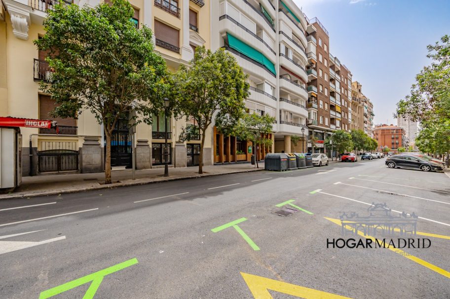 Edificio clásico, mirador