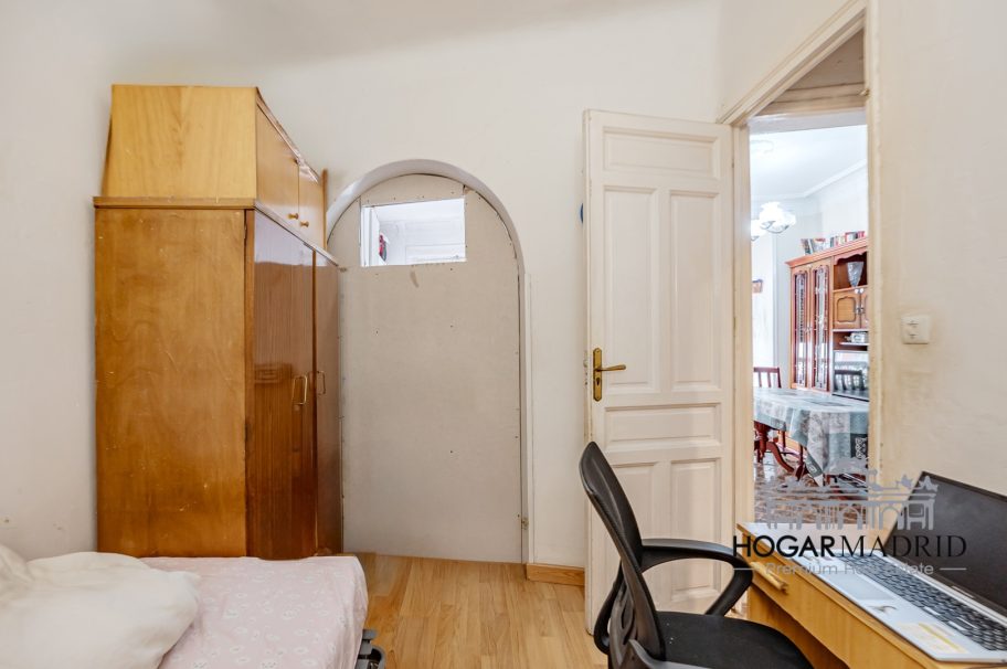 Edificio clásico, mirador