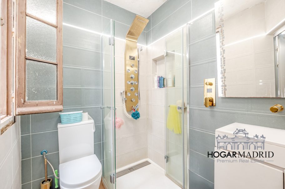 Edificio clásico, mirador