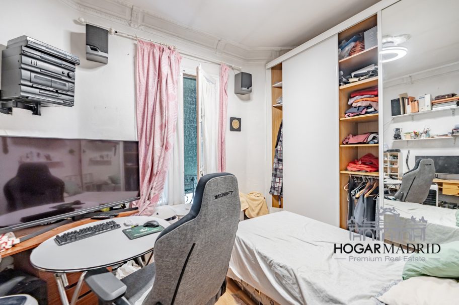 Edificio clásico, mirador