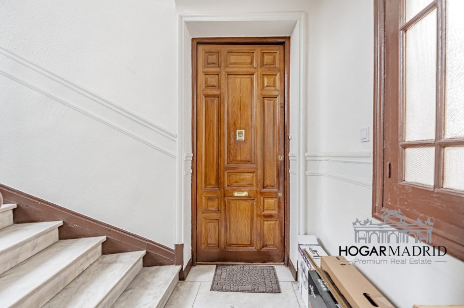 Edificio clásico, mirador