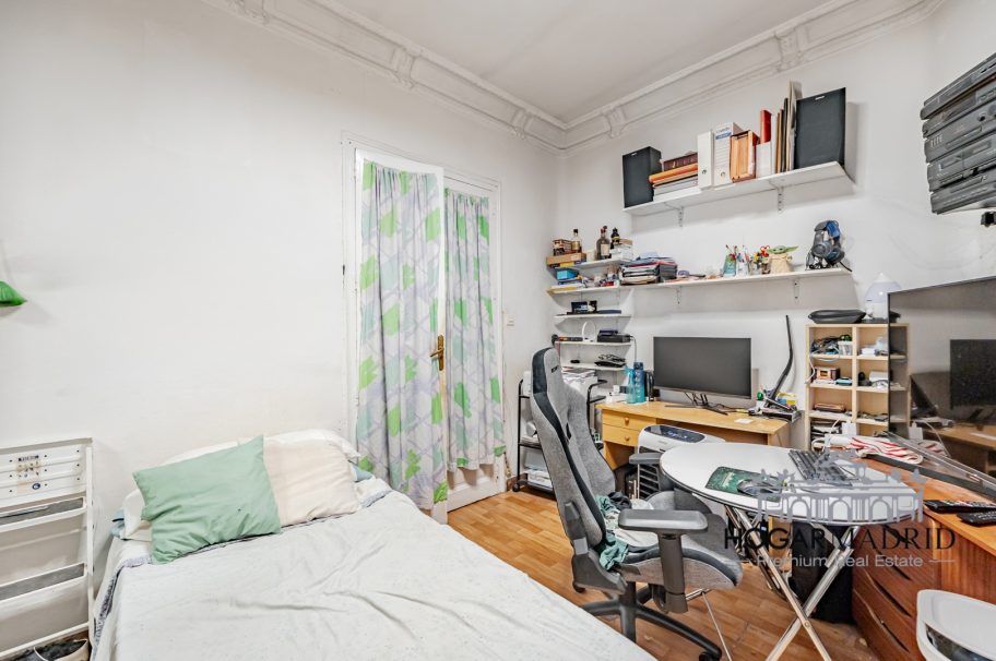 Edificio clásico, mirador