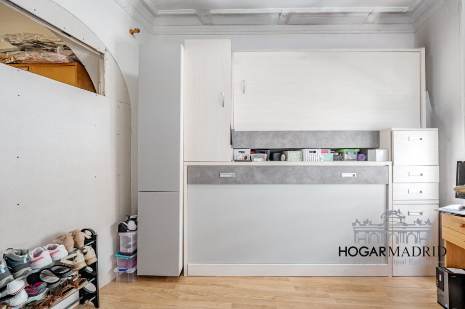 Edificio clásico, mirador