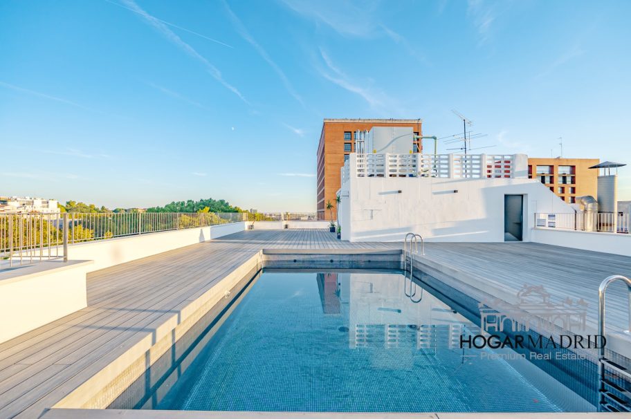 Apartamento, piscina comunitaria en la azotea 
