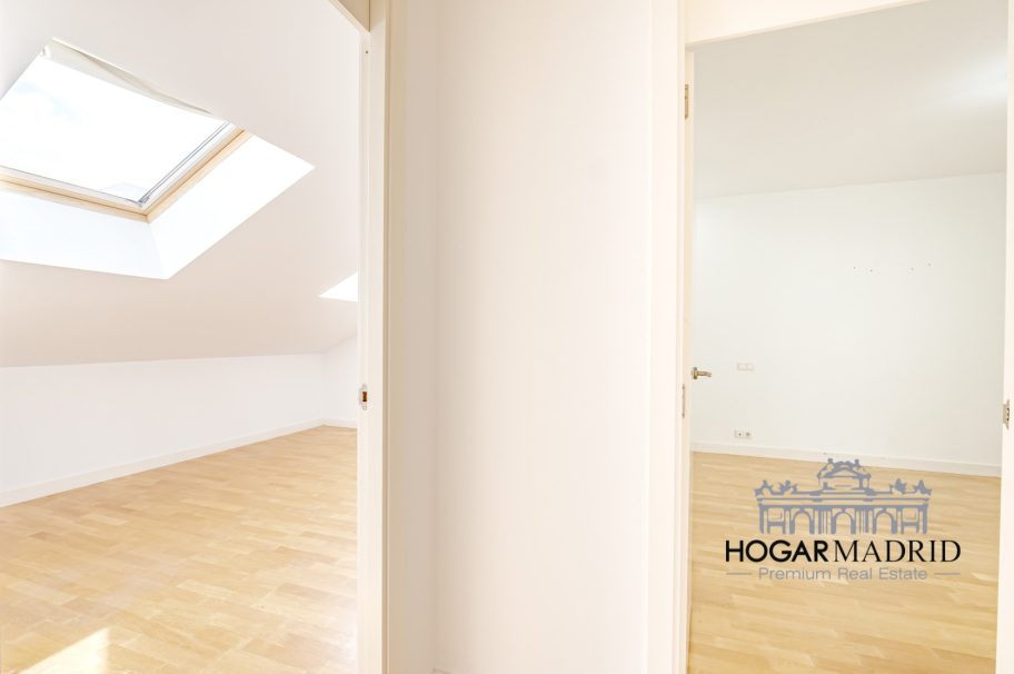 Luminoso, en excelente estado