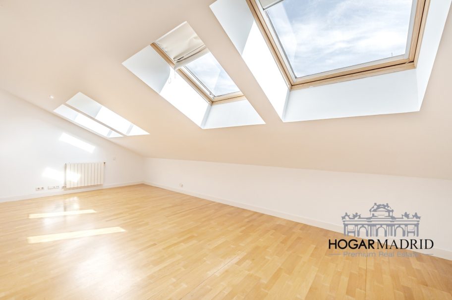 Luminoso, en excelente estado