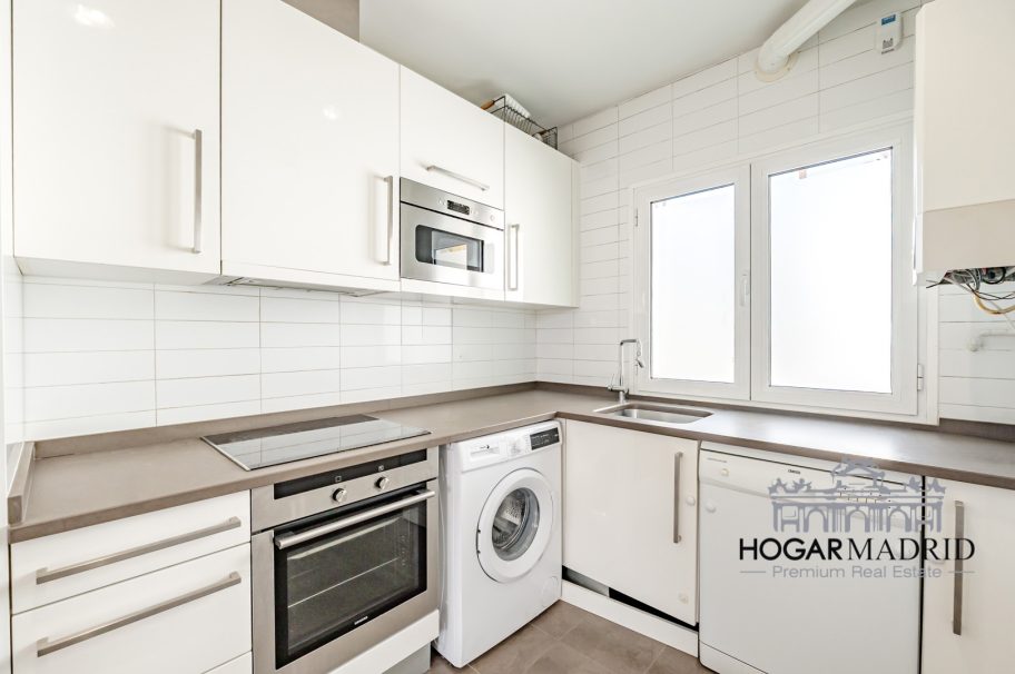 Luminoso, en excelente estado