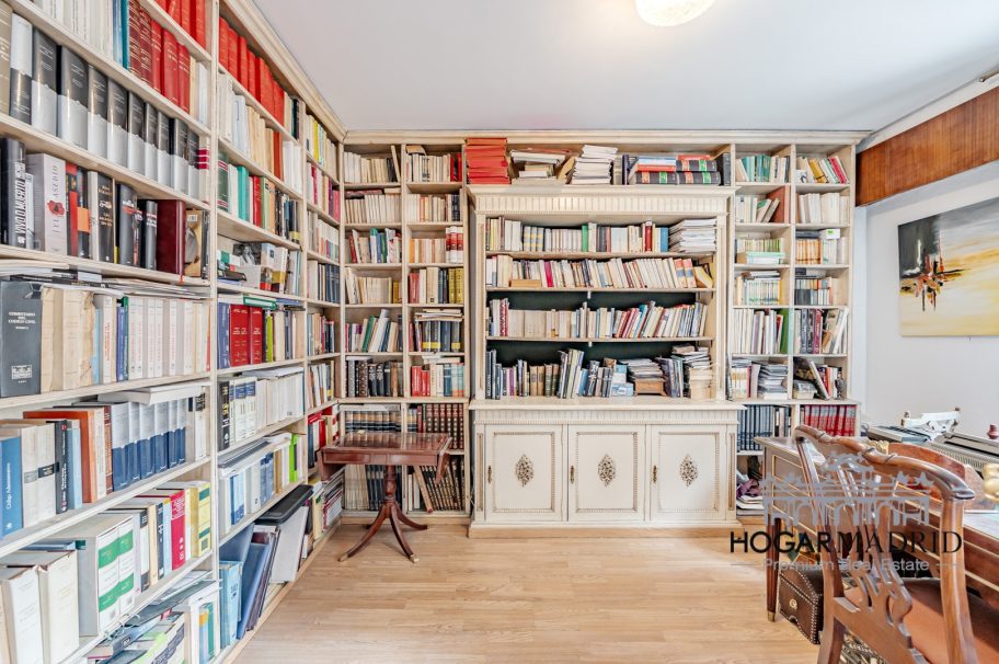 Milla de Oro, con garaje en finca