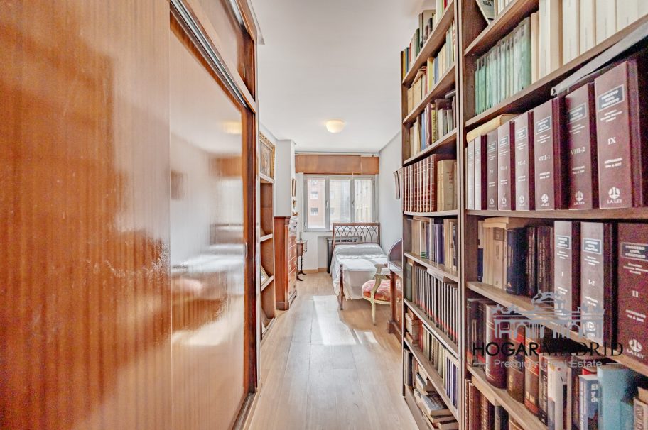 Milla de Oro, con garaje en finca