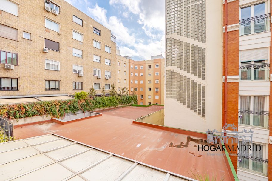 Milla de Oro, con garaje en finca