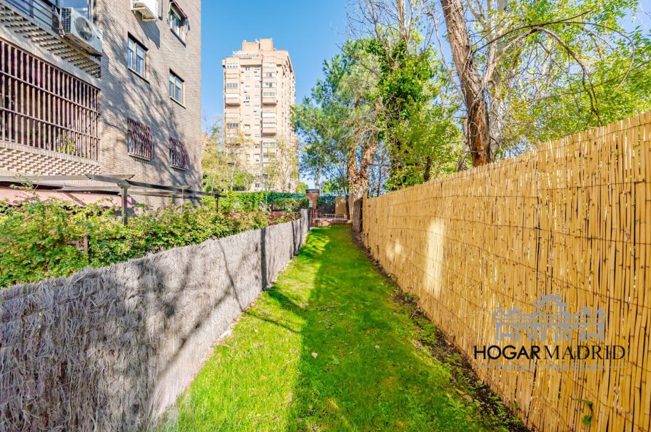 Alto, excelentes vistas, garaje