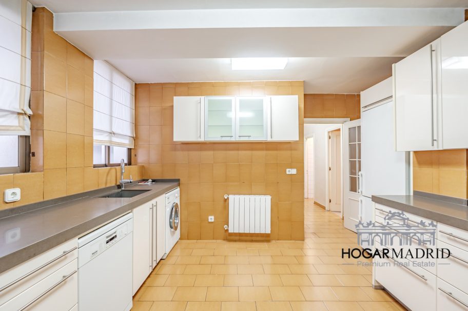 Almagro, con garaje y terraza