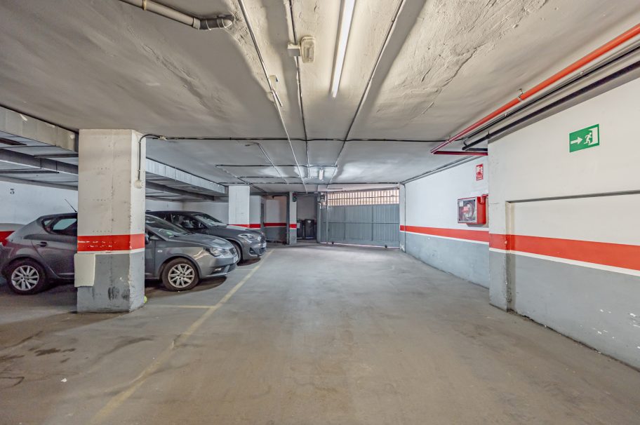 En Trafalgar, de lujo, con garaje