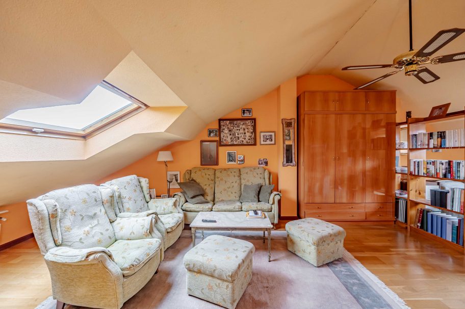 Excelente vivienda unifamiliar en urbanización privada