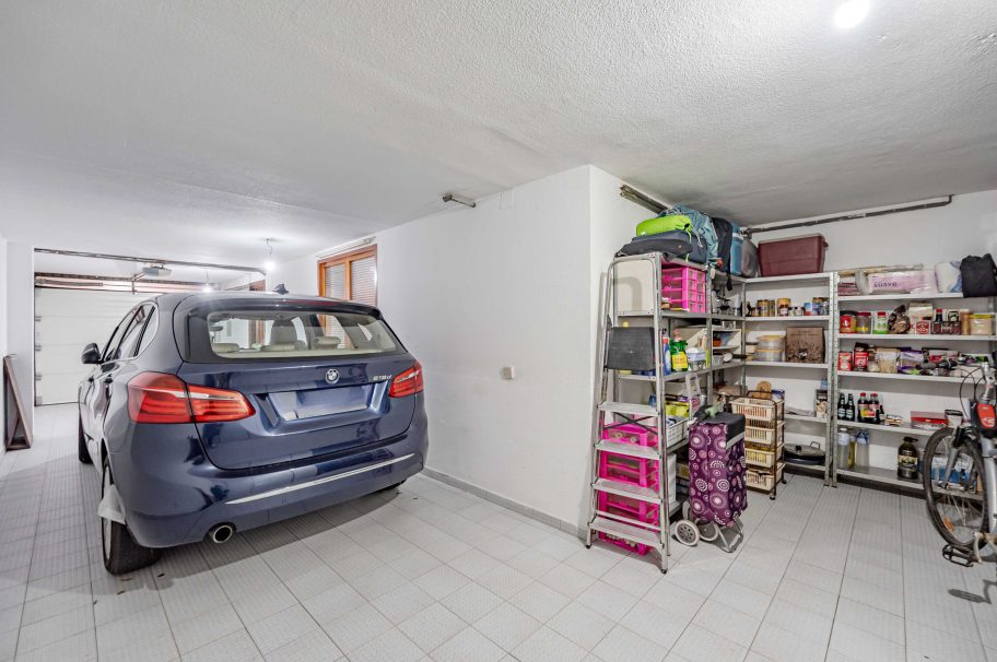 Excelente vivienda unifamiliar en urbanización privada