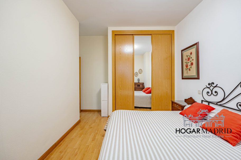 Apartamento clásico, con balcones