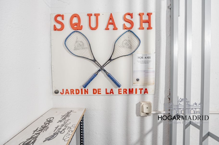 Urbanización de lujo, buen estado, con garaje y trastero