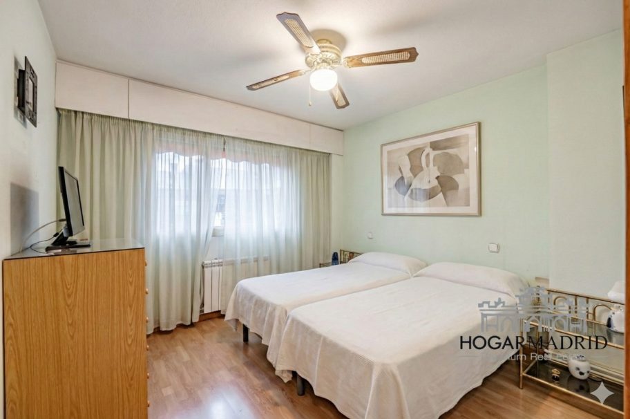 Urbanización de lujo, buen estado, con garaje y trastero