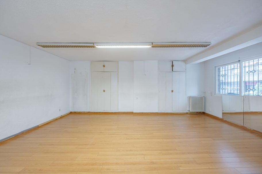 Oficina o despacho en edificio representativo