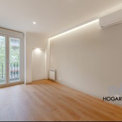 Apartamento de lujo a estrenar, con despacho