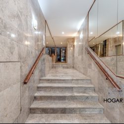 Apartamento de lujo a estrenar, con despacho