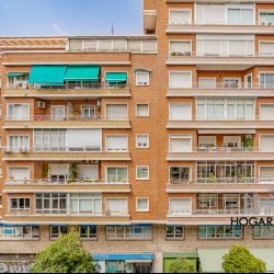 Edificio clásico, mirador