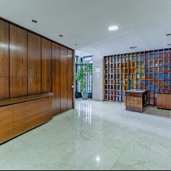 Oficina o despacho en edificio representativo