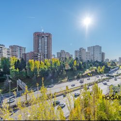 Alto, excelentes vistas, garaje