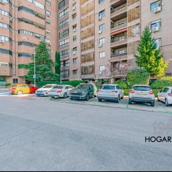 Alto, excelentes vistas, garaje