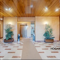 Alto, excelentes vistas, garaje