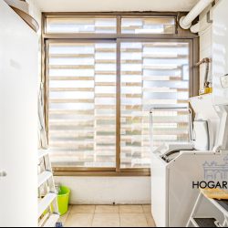 Alto, excelentes vistas, garaje