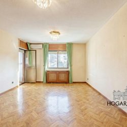 Alto, excelentes vistas, garaje