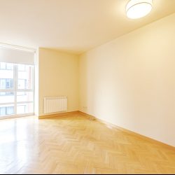 En Trafalgar, de lujo, con garaje