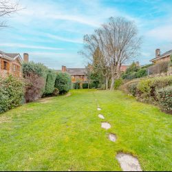 Excelente vivienda unifamiliar en urbanización privada