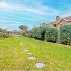 Excelente vivienda unifamiliar en urbanización privada