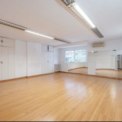 Oficina o despacho en edificio representativo