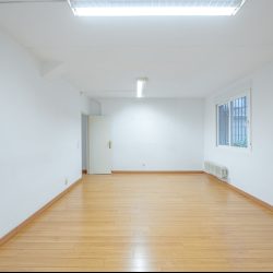 Piso en edificio representativo