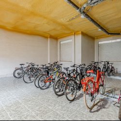 Urbanización de lujo, con garaje y trastero