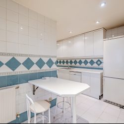 Urbanización de lujo, con garaje y trastero